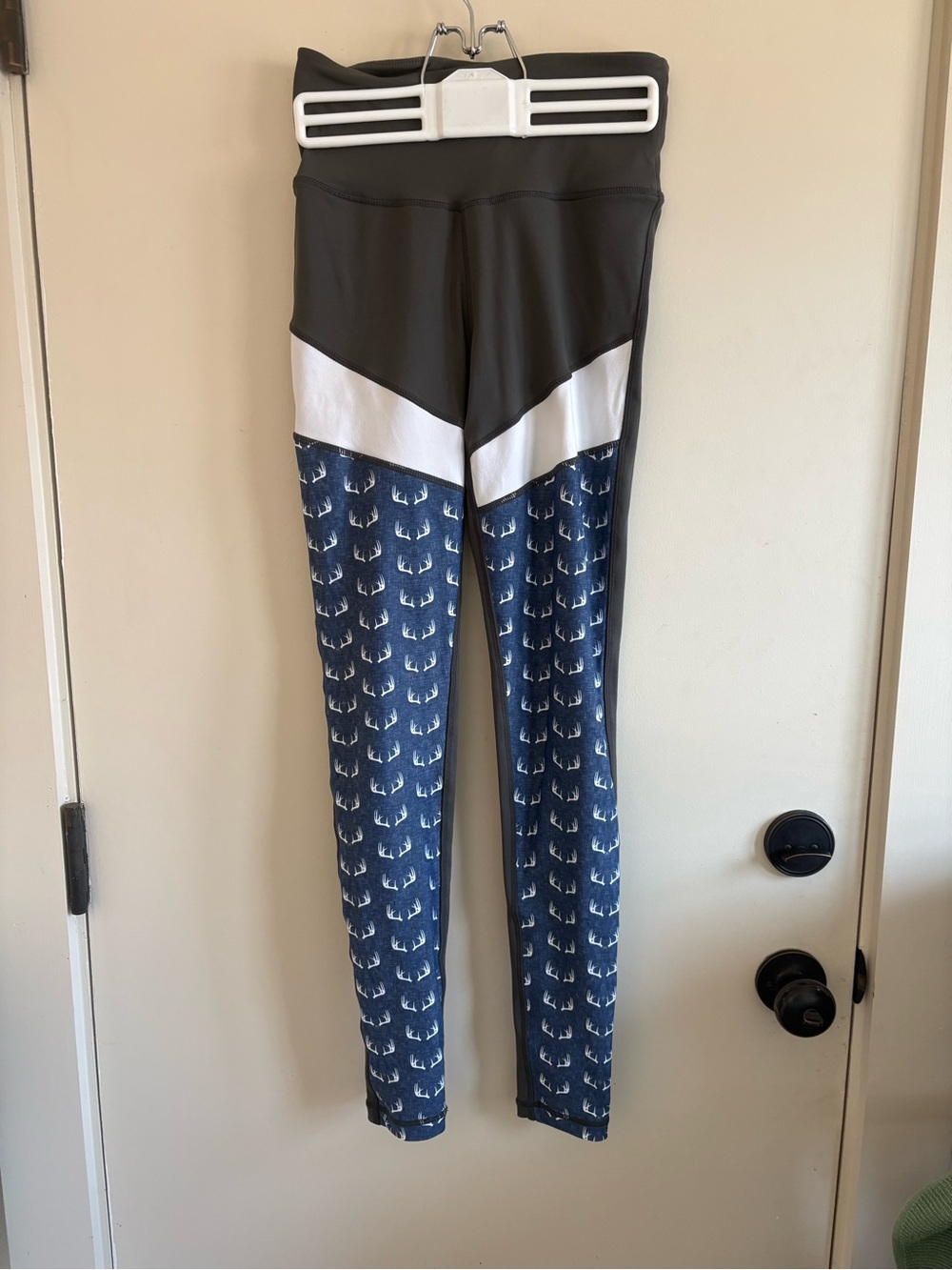 Fringe Hill Yoga Pants